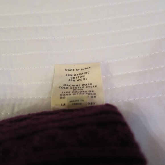 WVNFORYOU Knitted Beanie - Picture 5 of 7